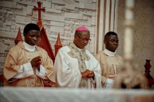 violencia contra sacerdotes en Nigeria