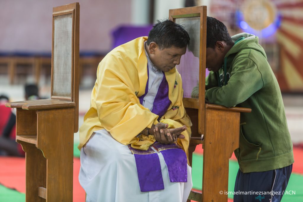 YOUCAT Confesión Jubileo de la Juventud