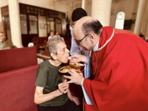 Ataque a iglesia católica en Gaza