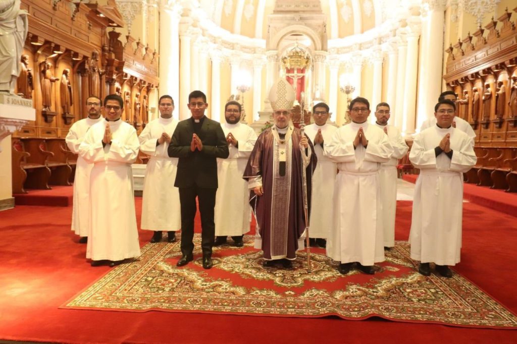 Formación de sacerdotes misioneros