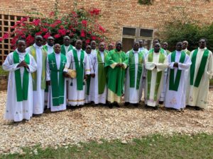 Sacerdotes de Gikongoro