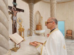 Sacerdotes en el Líbano